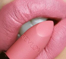 Revlon Super Lustrous Lipstick in Pink, 016 Candy Addict