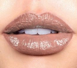 Revlon Super Lustrous Lipstick 755 Bare It All